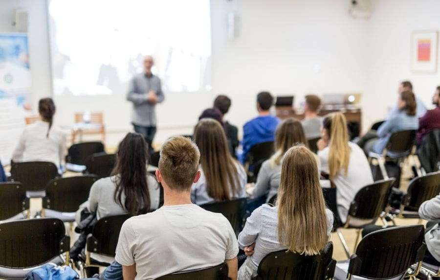 Fortalece tu Carrera Docente con AFOE